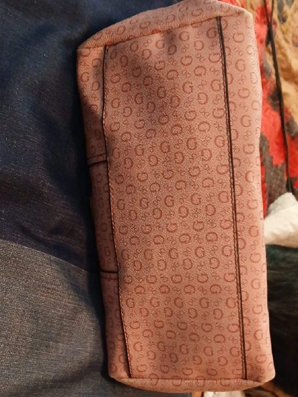 Guess Pink handbag patterned purse logo print vegan leather feminine style